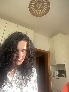 Snapshot of StellaMia263 chatting on May 18, 5:45 am StellaMia263 online show from May 18, 5:45 am