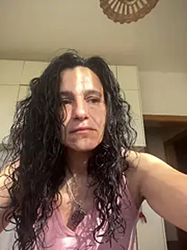 Snapshot of StellaMia263 chatting on June 20, 5:56 am StellaMia263 online show from June 20, 5:56 am