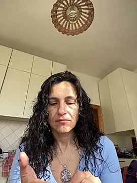 Snapshot of StellaMia263 chatting on June 19, 5:57 am StellaMia263 online show from June 19, 5:57 am