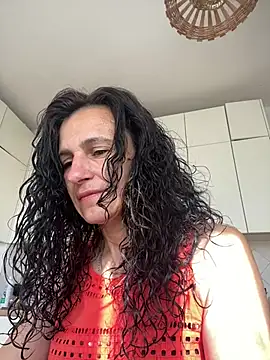 Snapshot of StellaMia263 chatting on July 4, 6:31 am StellaMia263 online show from July 4, 6:31 am