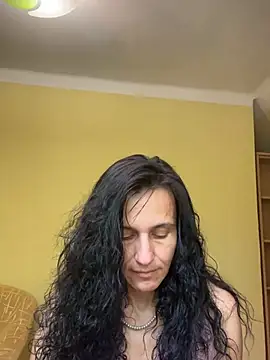 Snapshot of StellaMia263 chatting on July 18, 9:18 am StellaMia263 online show from July 18, 9:18 am