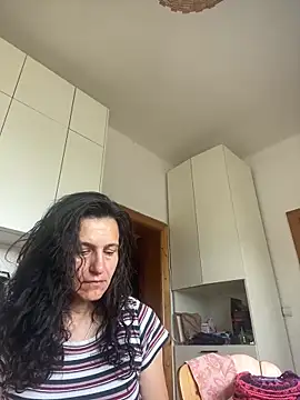 Snapshot of StellaMia263 chatting on June 16, 7:19 am StellaMia263 online show from June 16, 7:19 am