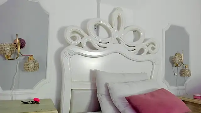 Snapshot of elizathx chatting on March 29, 5:36 pm elizathx online show from March 29, 5:36 pm