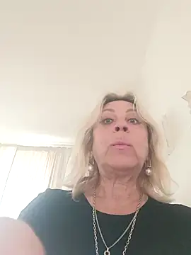 Snapshot of Anabel-456 chatting on April 3, 10:00 am Anabel-456 online show from April 3, 10:00 am