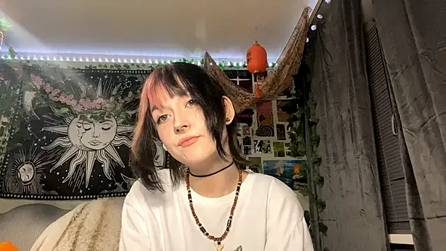 Snapshot of DancingDancingLove chatting on March 27, 9:27 pm DancingDancingLove online show from March 27, 9:27 pm