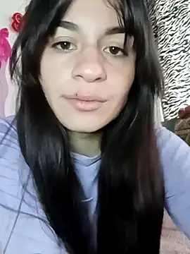 Snapshot of Jade_sexydoll chatting on June 10, 1:34 pm Jade sexydoll online show from June 10, 1:34 pm