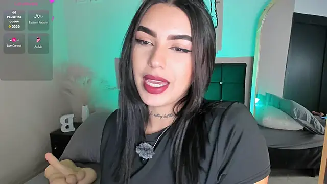 sabrina voss online show from May 11, 12:12 am