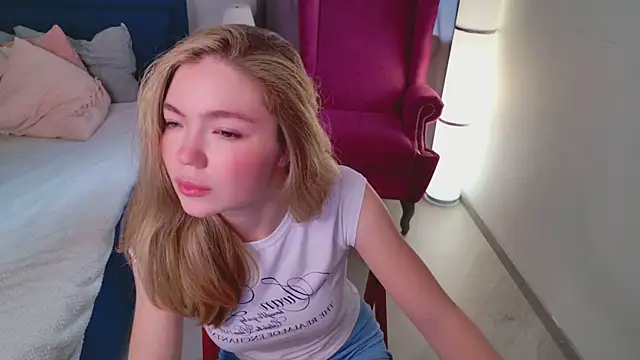 Snapshot of Rita_Shy chatting on June 25, 2:22 pm Rita Shy online show from June 25, 2:22 pm