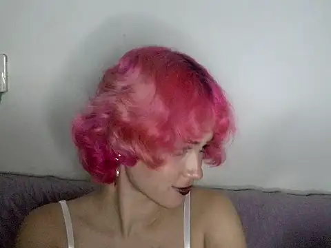 Snapshot of Gasby_8 chatting on May 17, 11:05 pm Gasby 8 online show from May 17, 11:05 pm