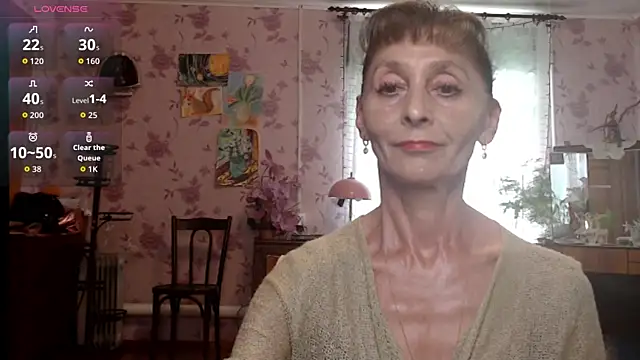 Snapshot of Shooting-Star- chatting on June 19, 11:49 am Shooting-Star- online show from June 19, 11:49 am