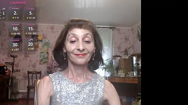 Snapshot of Shooting-Star- chatting on June 12, 4:05 pm Shooting-Star- online show from June 12, 4:05 pm