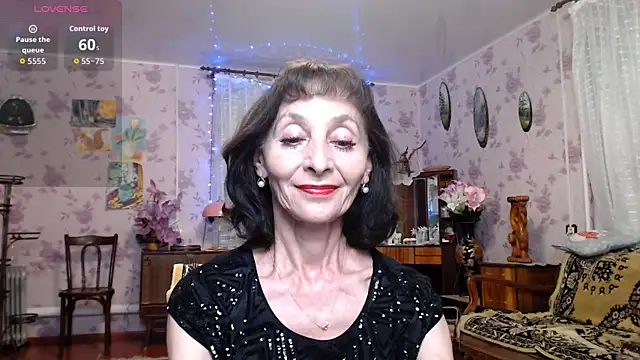 Snapshot of Shooting-Star- chatting on June 3, 6:45 pm Shooting-Star- online show from June 3, 6:45 pm