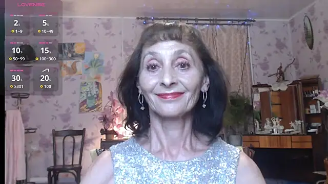 Snapshot of Shooting-Star- chatting on July 12, 5:47 pm Shooting-Star- online show from July 12, 5:47 pm