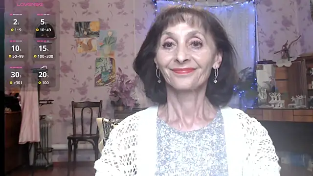 Snapshot of Shooting-Star- chatting on June 27, 6:03 pm Shooting-Star- online show from June 27, 6:03 pm