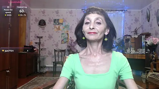 Snapshot of Shooting-Star- chatting on May 28, 7:09 pm Shooting-Star- online show from May 28, 7:09 pm