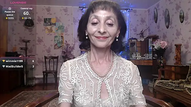 Snapshot of Shooting-Star- chatting on May 27, 7:21 pm Shooting-Star- online show from May 27, 7:21 pm