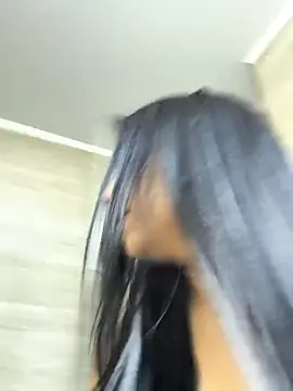 MissLuna28 online show from April 14, 11:32 pm