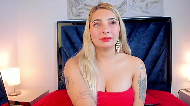 Catalina Osorio online show from May 29, 12:22 pm