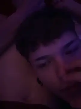 Snapshot of Keff_andrew34 chatting on March 31, 7:43 am Keff andrew34 online show from March 31, 7:43 am