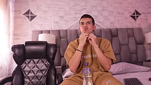 DrakoStone online show from March 28, 9:05 pm