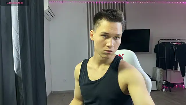 infernollust online show from March 28, 11:55 am