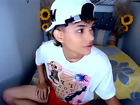 chris evans77 online show from March 31, 12:51 pm