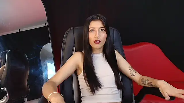 jazminswee online show from April 15, 9:37 pm