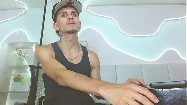 DanntheStiff online show from June 2, 7:25 pm