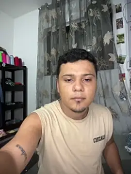 Snapshot of hizli_69 chatting on April 18, 5:32 am hizli 69 online show from April 18, 5:32 am