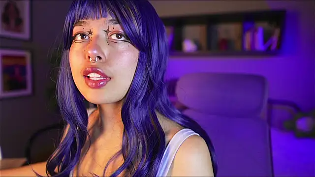 Saphyralux online show from May 14, 9:12 pm