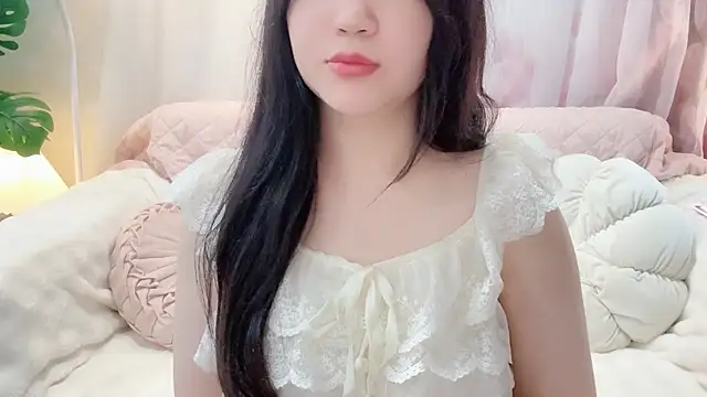 kittrnjpgirl online show from June 30, 1:16 am