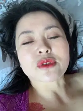 xiaxia-2026 online show from April 29, 2:38 am