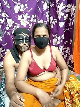 Pujacouple 955 online show from April 9, 5:19 pm