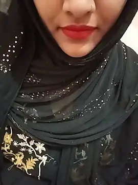 Snapshot of Miss_Noor__ chatting on June 20, 8:19 am Miss Noor online show from June 20, 8:19 am