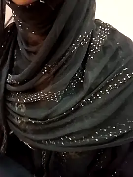 Snapshot of Miss_Noor__ chatting on May 26, 7:28 am Miss Noor online show from May 26, 7:28 am