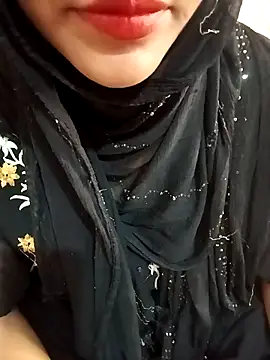 Snapshot of Miss_Noor__ chatting on June 29, 7:15 am Miss Noor online show from June 29, 7:15 am