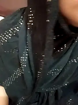 Snapshot of Miss_Noor__ chatting on June 18, 7:40 am Miss Noor online show from June 18, 7:40 am