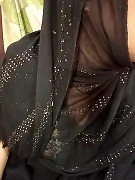 Snapshot of Miss_Noor__ chatting on June 10, 7:31 am Miss Noor online show from June 10, 7:31 am