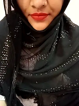 Miss Noor   online show from April 23, 12:29 pm