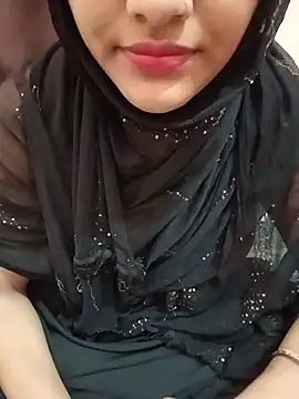 Snapshot of Miss_Noor__ chatting on July 5, 5:03 am Miss Noor online show from July 5, 5:03 am