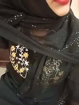 Snapshot of Miss_Noor__ chatting on June 5, 10:10 am Miss Noor online show from June 5, 10:10 am