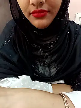 Snapshot of Miss_Noor__ chatting on May 31, 6:08 am Miss Noor online show from May 31, 6:08 am