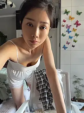 Snapshot of yuanpu0925 chatting on June 3, 10:47 pm yuanpu0925 online show from June 3, 10:47 pm