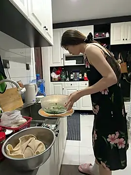 yuanpu0925 online show from April 29, 10:52 am