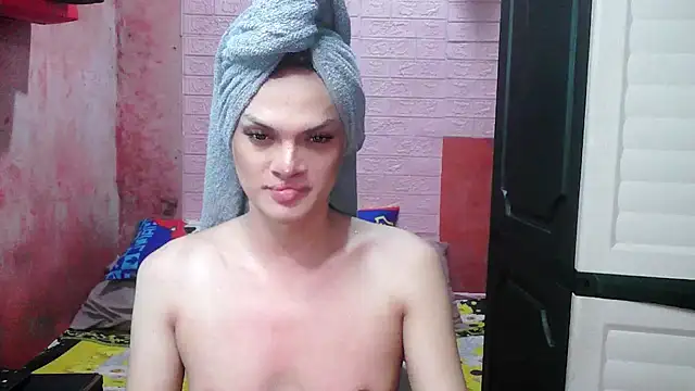 Bella CiaoX online show from May 10, 11:58 am