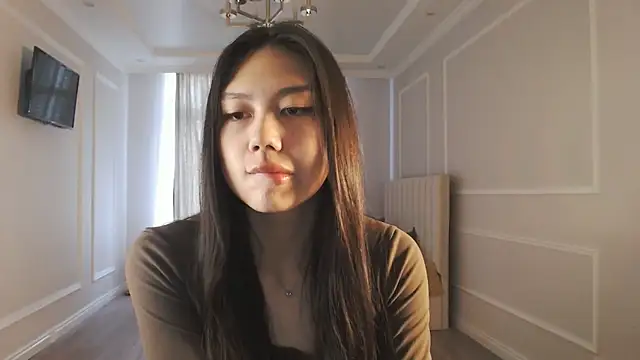 SecretTiny online show from May 24, 1:05 am