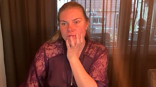 SexyBlondJoanna-Exclusief online show from April 5, 6:09 am