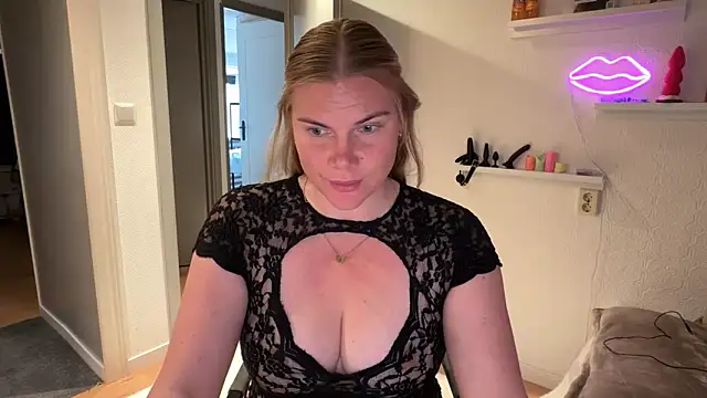 SexyBlondJoanna-Exclusief online show from May 16, 10:25 am