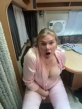 SexyBlondJoanna-Exclusief online show from April 28, 5:39 pm