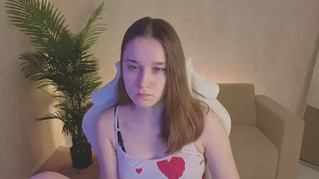 SweetieBlush online show from April 21, 2:03 am